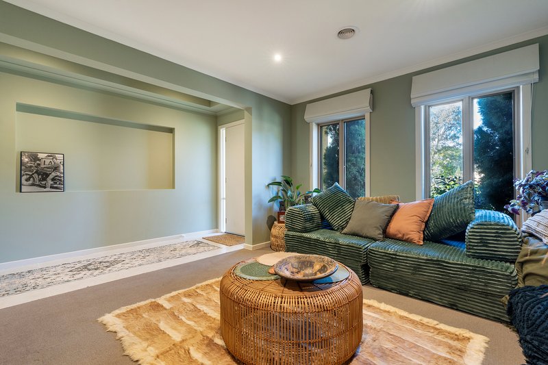 Photo - 6 Kerr Court, Whittlesea VIC 3757 - Image 4