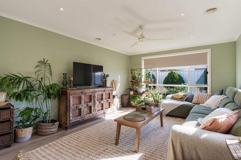 Photo - 6 Kerr Court, Whittlesea VIC 3757 - Image 13