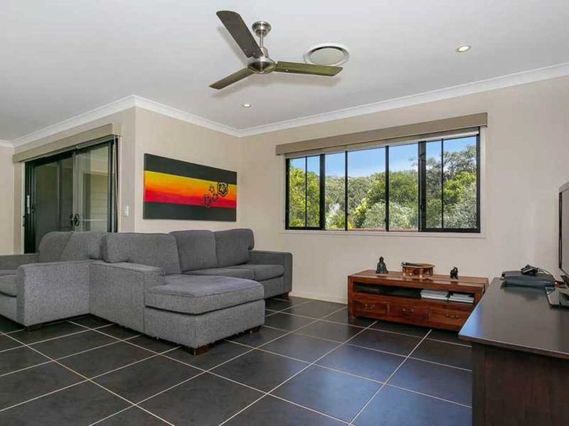 Photo - 6 Kerrigan Court, Mudgeeraba QLD 4213 - Image 4