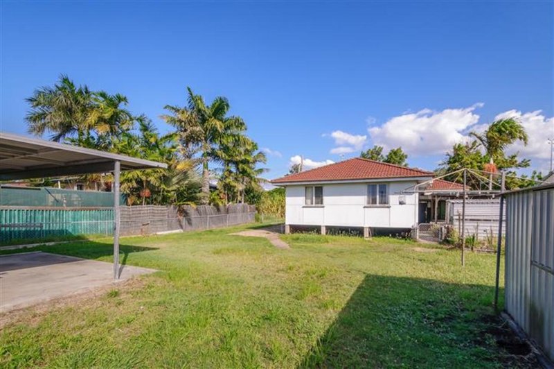 Photo - 6 Kianga Street, Barney Point QLD 4680 - Image 9