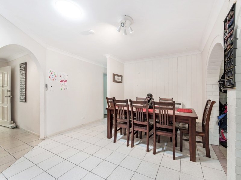 Photo - 6 Kiena Place, Helensvale QLD 4212 - Image 3