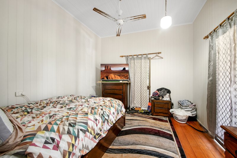 Photo - 6 Kingel Street, Wandal QLD 4700 - Image 5