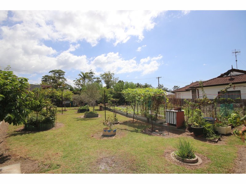 Photo - 6 Kingfisher Avenue, Sanctuary Point NSW 2540 - Image 11