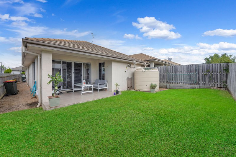 Photo - 6 Kingston Court, North Lakes QLD 4509 - Image 12