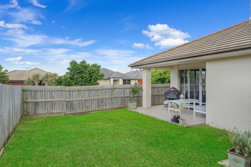 Photo - 6 Kingston Court, North Lakes QLD 4509 - Image 13