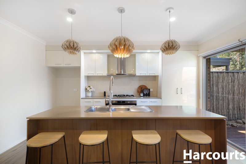 Photo - 6 Kinnear Avenue, Tarneit VIC 3029 - Image 6