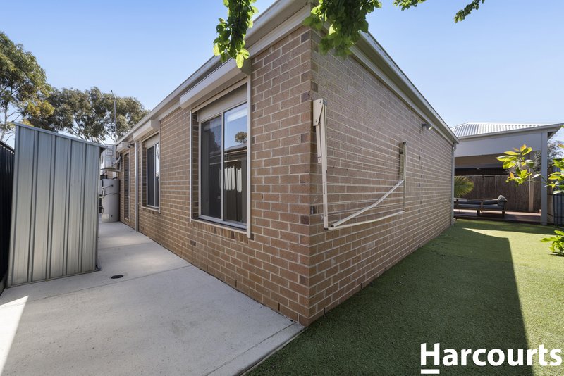 Photo - 6 Kinnear Avenue, Tarneit VIC 3029 - Image 11