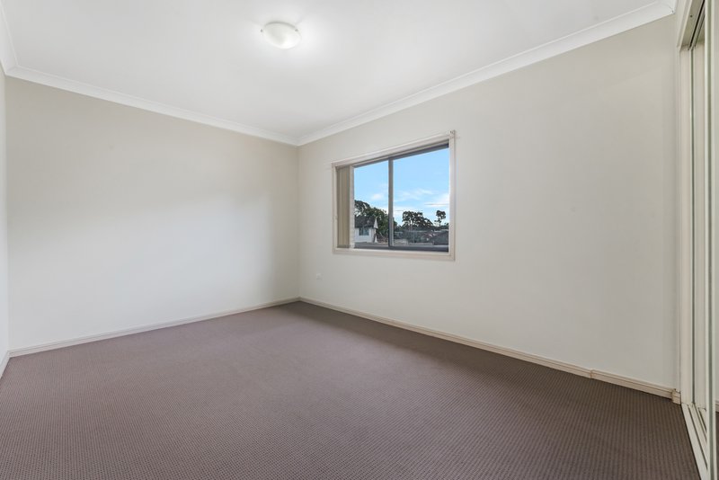 Photo - 6 Kiola Street, Smithfield NSW 2164 - Image 15