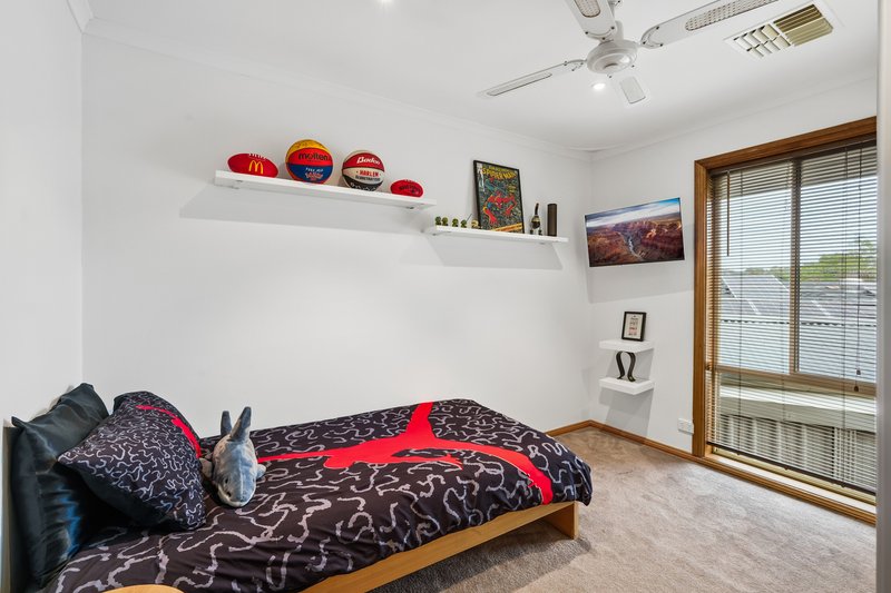 Photo - 6 Kirrawee Drive, Redwood Park SA 5097 - Image 16