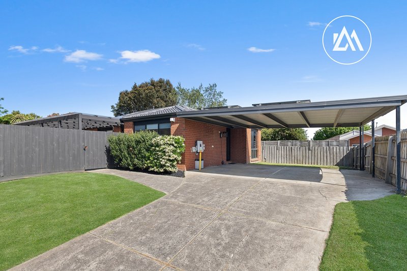 6 Knowing Close, Cranbourne West VIC 3977