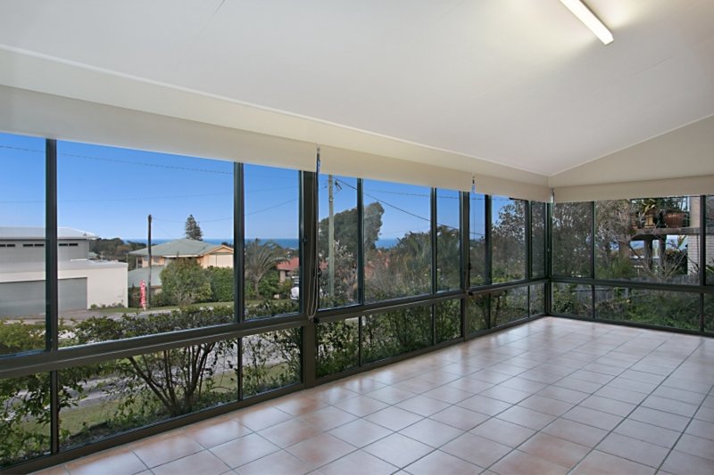 Photo - 6 Knox Court, Kingscliff NSW 2487 - Image 5