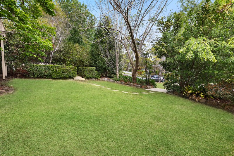 Photo - 6 Koombalah Avenue, Turramurra NSW 2074 - Image 7