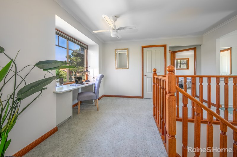 Photo - 6 Koriella Drive, Sunbury VIC 3429 - Image 14