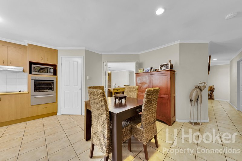 Photo - 6 Kroning Court, Petrie QLD 4502 - Image 11