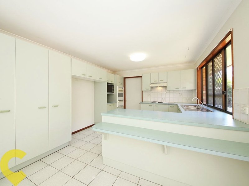 Photo - 6 Kubiak Court, Murrumba Downs QLD 4503 - Image 5