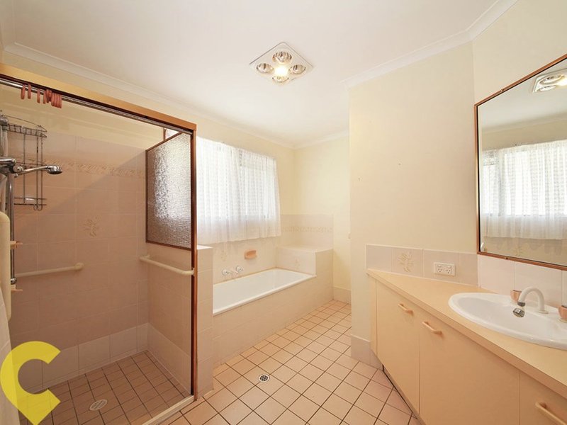 Photo - 6 Kubiak Court, Murrumba Downs QLD 4503 - Image 13