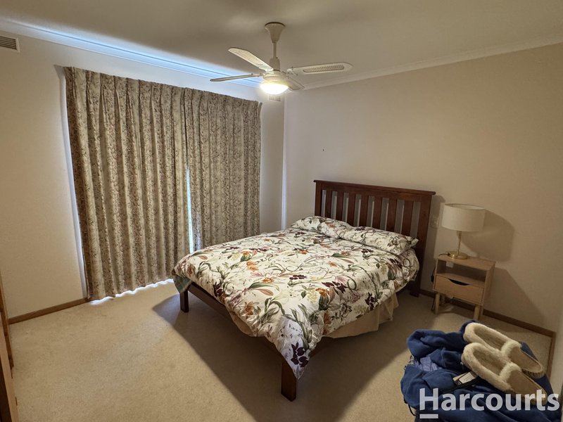 Photo - 6 Kurrajong Court, Horsham VIC 3400 - Image 4