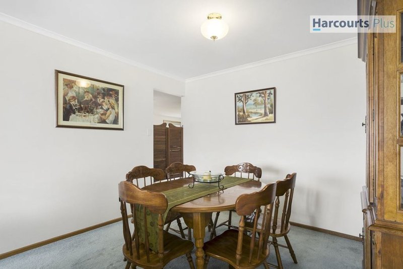 Photo - 6 Kurrambi Crescent, Hallett Cove SA 5158 - Image 6