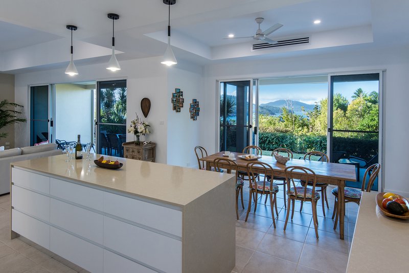 Photo - 6 La Bella 1 Coral Sea Avenue, Hamilton Island QLD 4803 - Image 16