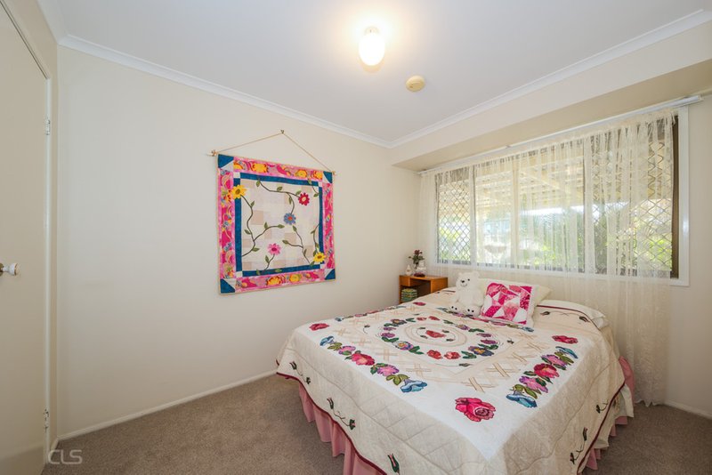 Photo - 6 Lachlan Crescent, Sandstone Point QLD 4511 - Image 8