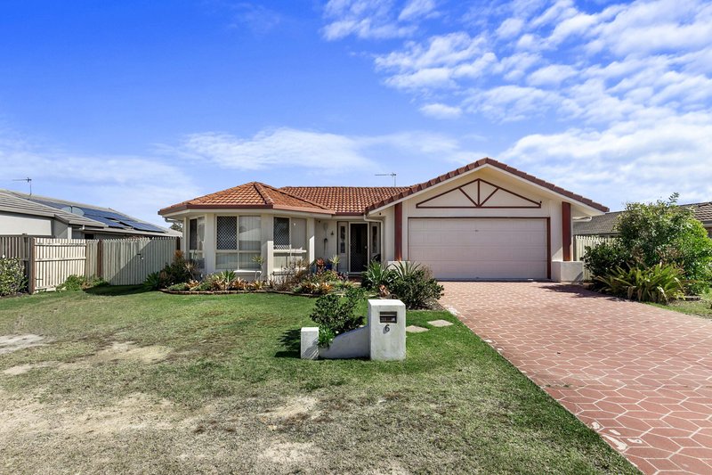 Photo - 6 Lady Penrhyn Drive, Eli Waters QLD 4655 - Image 3