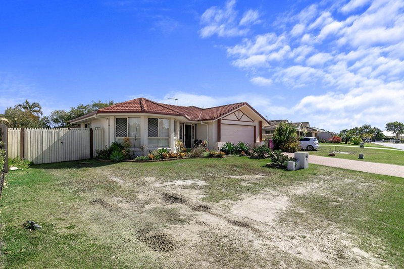 Photo - 6 Lady Penrhyn Drive, Eli Waters QLD 4655 - Image 4