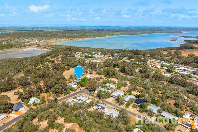 6 Lakeside Terrace, Preston Beach WA 6215