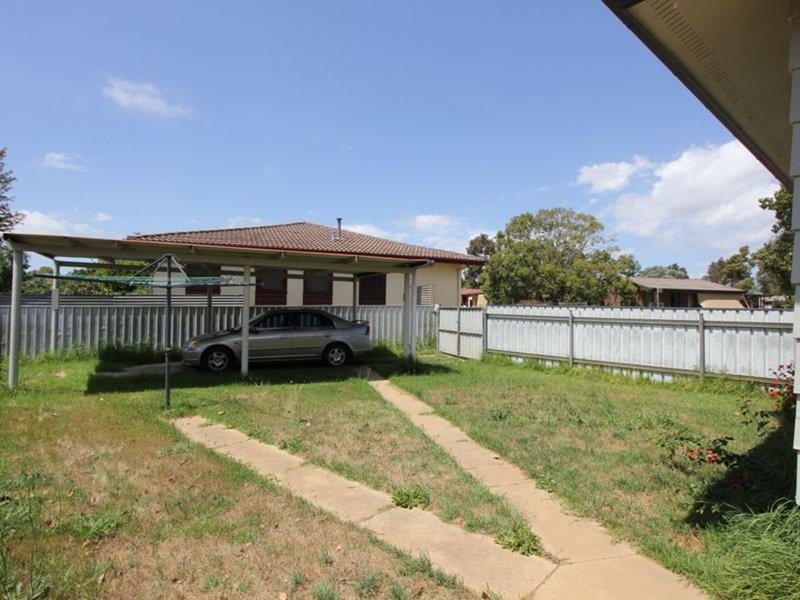 Photo - 6 Lalor Place, Tolland NSW 2650 - Image 8