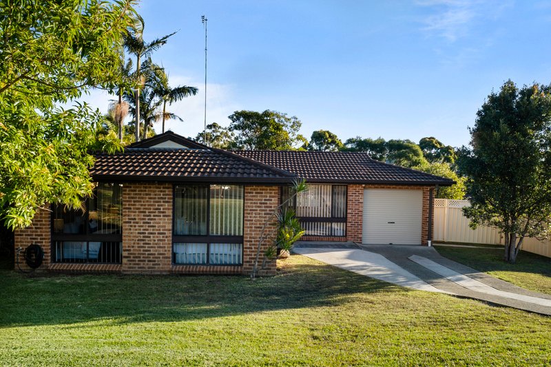 Photo - 6 Lamb Close, Bateau Bay NSW 2261 - Image 4