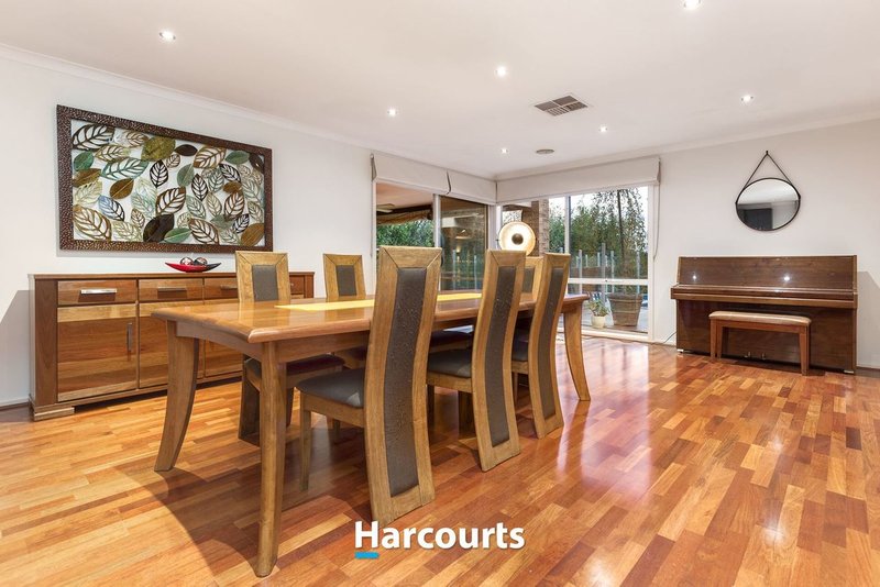 Photo - 6 Lancaster Way, Beaconsfield VIC 3807 - Image 4