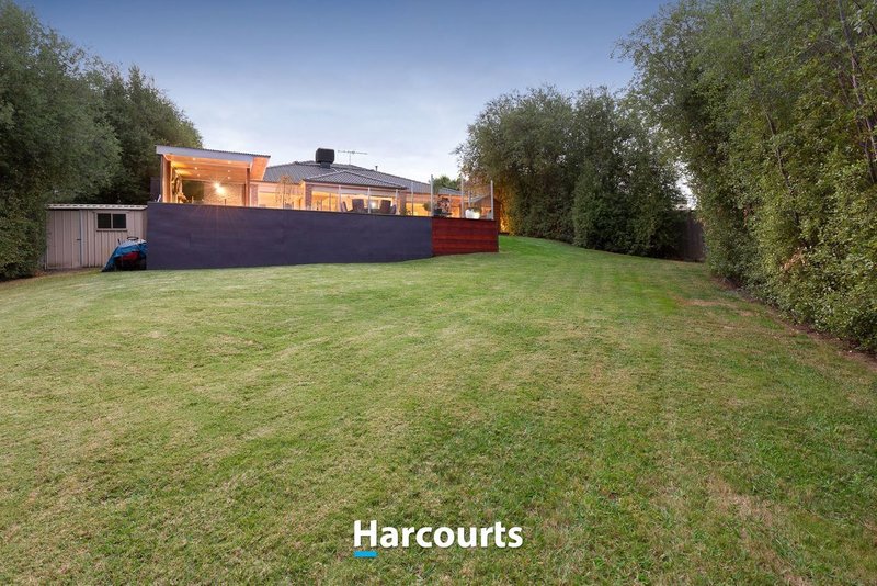 Photo - 6 Lancaster Way, Beaconsfield VIC 3807 - Image 12