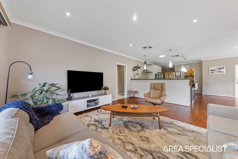 Photo - 6 Landy Circuit, Pakenham VIC 3810 - Image 21