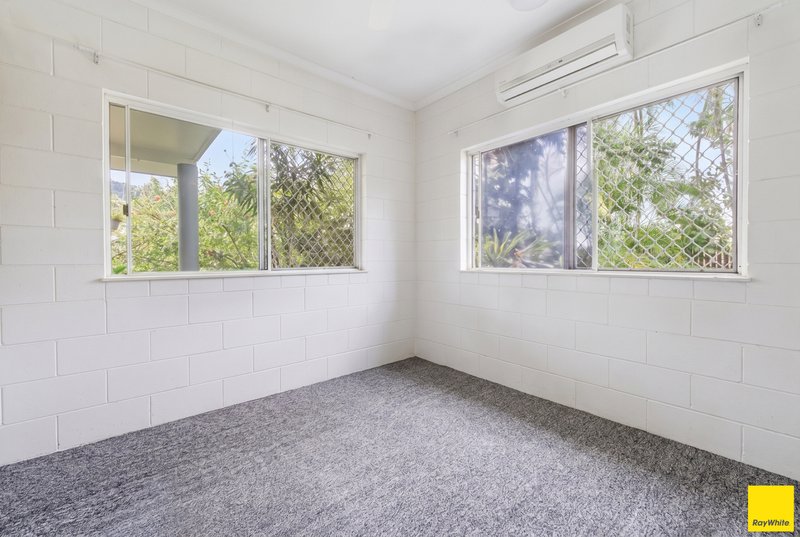 Photo - 6 Langsat Close, Smithfield QLD 4878 - Image 12
