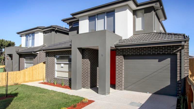 Photo - 6 Latimer Place, Gladstone Park VIC 3043 - Image 1