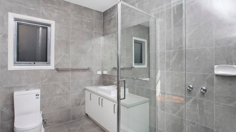 Photo - 6 Latimer Place, Gladstone Park VIC 3043 - Image 6
