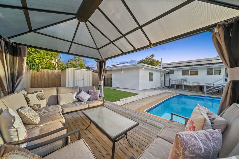 Photo - 6 Lauder Street, Kallangur QLD 4503 - Image 15