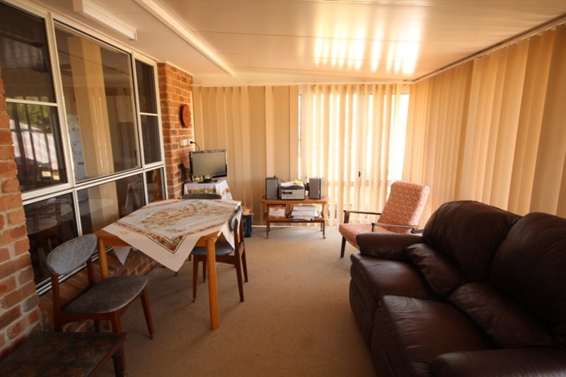 Photo - 6 Laurina Close, Old Bar NSW 2430 - Image 12