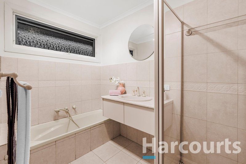 Photo - 6 Laver Court, Wantirna South VIC 3152 - Image 10