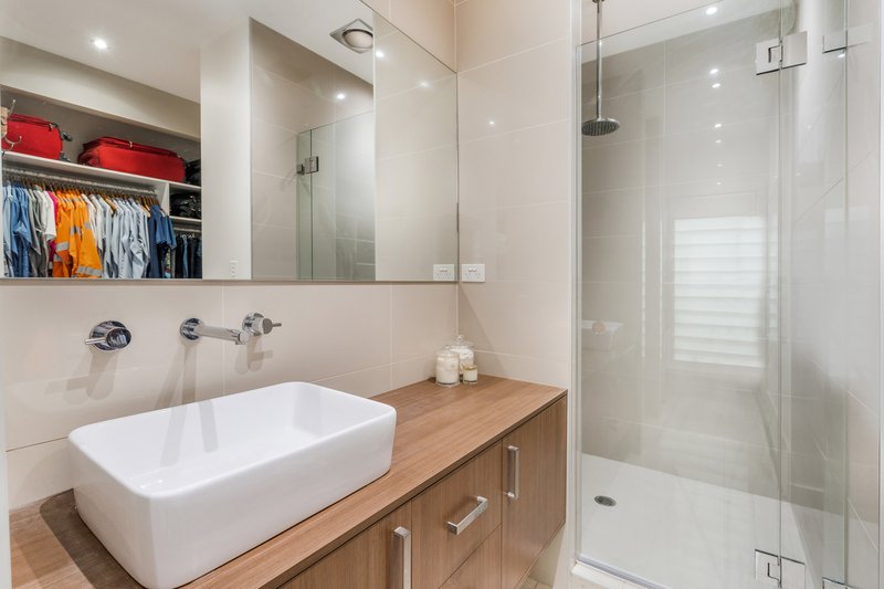 Photo - 6 Lazio Place, Prestons NSW 2170 - Image 18