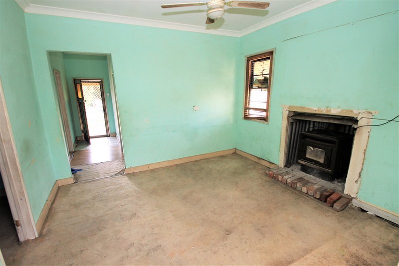 Photo - 6 Learmonth Street, Willow Tree NSW 2339 - Image 3