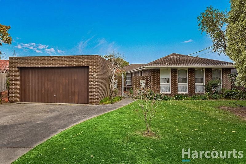 6 Leatherwood Crescent, Wheelers Hill VIC 3150