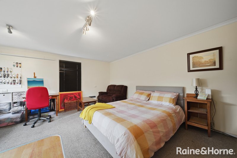 Photo - 6 Leona Court, Acton Park TAS 7170 - Image 16