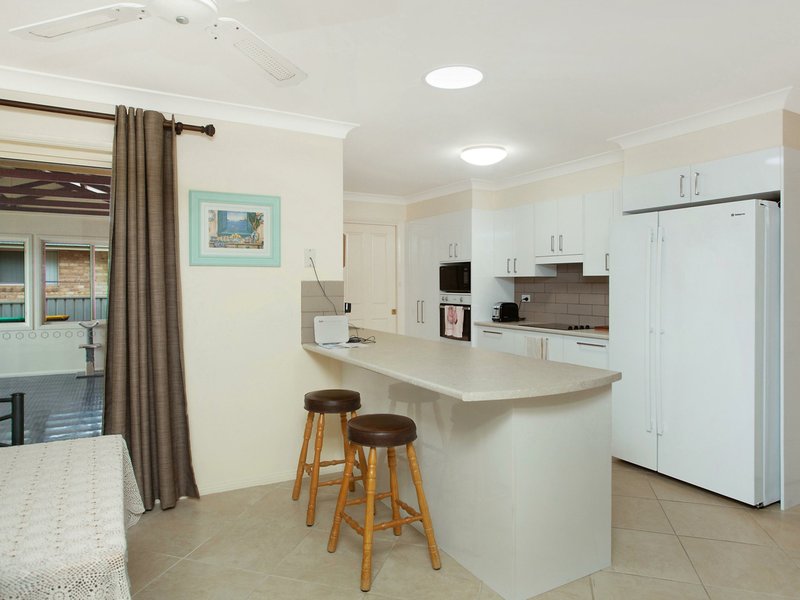 Photo - 6 Leopardwood Street, Old Bar NSW 2430 - Image 5