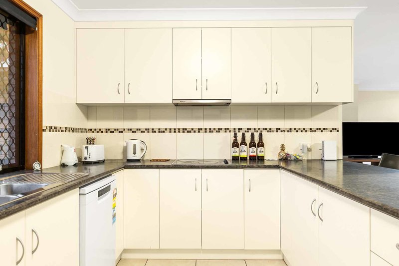 Photo - 6 Lewis Drive, Meringandan West QLD 4352 - Image 7