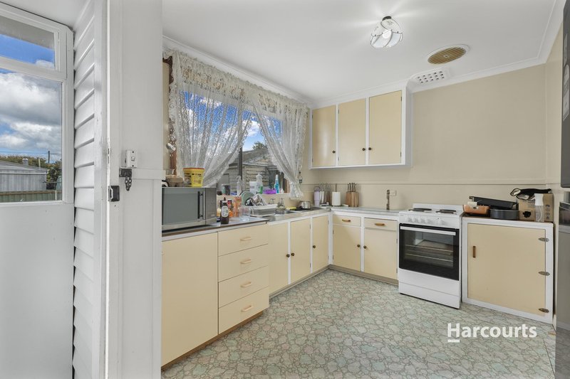 Photo - 6 Lewis Street, Somerset TAS 7322 - Image 5