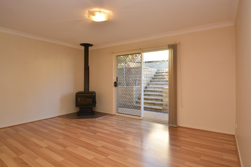 Photo - 6 Libertas Road, Cameron Park NSW 2285 - Image 6