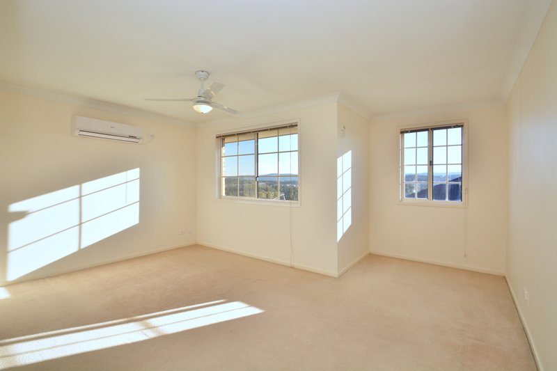 Photo - 6 Libertas Road, Cameron Park NSW 2285 - Image 7