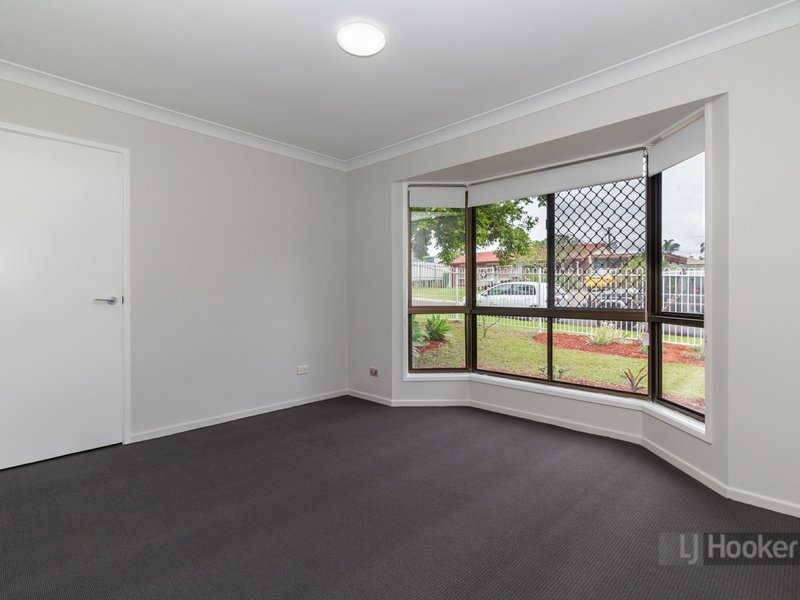 Photo - 6 Limosa Court, Crestmead QLD 4132 - Image 8