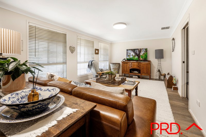 Photo - 6 Links Avenue, Tamworth NSW 2340 - Image 11