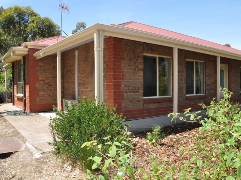 Photo - 6 Lipizzaner Dr , Hindmarsh Valley SA 5211 - Image 1